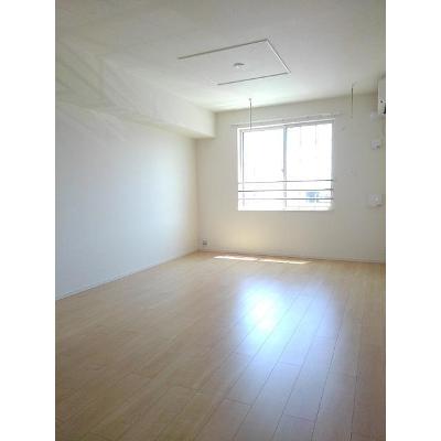 レインボー　ローズ　Ⅰ 207【管理NO：1-022120601-02060】 ★家具家電は申し込み後に搬入します★ ★2026年10月中旬入居可能★の物件画像