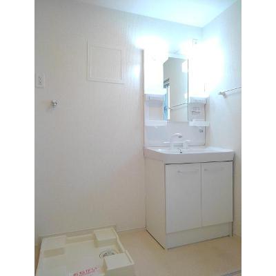レインボー　ローズ　Ⅰ 207【管理NO：1-022120601-02060】 ★家具家電は申し込み後に搬入します★ ★2026年10月中旬入居可能★の物件画像