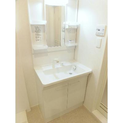 幸家　小谷Ｂ 201【管理NO：1-023518602-02010】 ★家具家電は申し込み後に搬入します★ ★2026年09月中旬入居可能★の物件画像