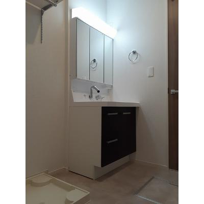 キャトルプレイス８ 102【管理NO：1-027631701-01020】 ★家具家電は申し込み後に搬入します 2026年10月中旬入居可能の物件画像