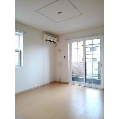 アンジュ 101【管理NO：1-016019201-01010】 ★家具家電は申し込み後に搬入します 2026年09月中旬入居可能の物件画像