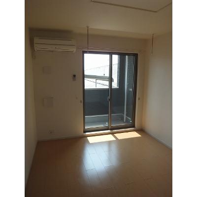 ＫＵＲＡ 101【管理NO：1-017241301-01010】 ★家具家電は申し込み後に搬入します★ ★2026年09月上旬入居可能★の物件画像