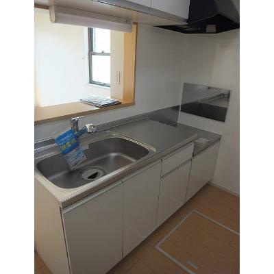 ＫＵＲＡ 101【管理NO：1-017241301-01010】 ★家具家電は申し込み後に搬入します★ ★2026年09月上旬入居可能★の物件画像