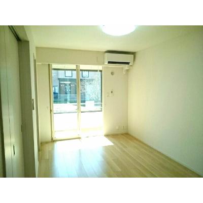 グラシオ 105【管理NO：1-025643601-01040】 ★家具家電は申し込み後に搬入します★ ★2026年09月中旬入居可能★の物件画像
