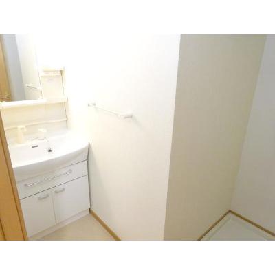 フィオーレ 102【管理NO：1-014132901-01020】 ★家具家電は申し込み後に搬入します★ ★2026年09月中旬入居可能★の物件画像