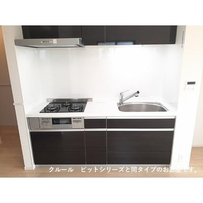 ロイヤル　エンブレム 201【管理NO：1-027839801-02010】 ★家具家電は申し込み後に搬入します★ ★2026年09月上旬入居可能★の物件画像