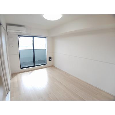 和幸館 303【管理NO：1-027749701-03030】 ★家具家電は申し込み後に搬入しますの物件画像