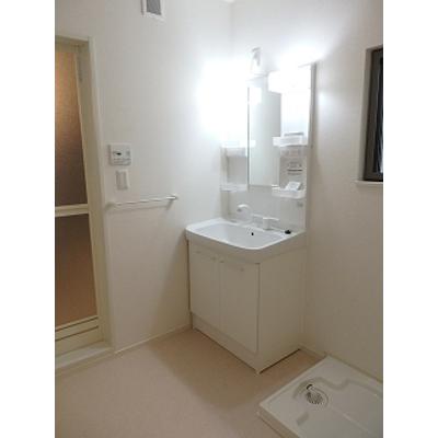 バンブー　リン 101【管理NO：1-022988501-01010】 ★家具家電は申し込み後に搬入します 2026年09月上旬入居可能の物件画像
