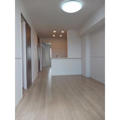 カーサ　デル　ソーレ 303【管理NO：1-028019001-03030】 ★家具家電は申し込み後に搬入します 2026年08月上旬入居可能の物件画像