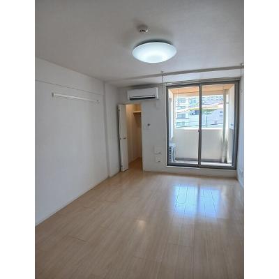 テソロ 402【管理NO：1-022054801-04020】 ★家具家電は申し込み後に搬入します 2026年09月中旬入居可能の物件画像