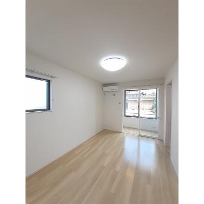 ストロベリーフィールド 101【管理NO：1-026160601-01010】 ★家具家電は申し込み後に搬入します 2026年09月中旬入居可能の物件画像