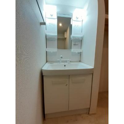 モン　リーブル　Ⅵ 204【管理NO：1-021125401-02040】 ★家具家電は申し込み後に搬入します★の物件画像