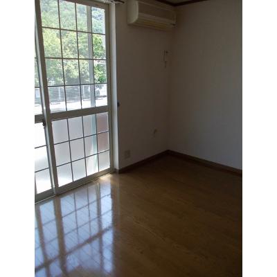 ロータスハイツ 102【管理NO：1-009787301-01020】 ★家具家電は申し込み後に搬入します 2026年08月下旬入居可能の物件画像