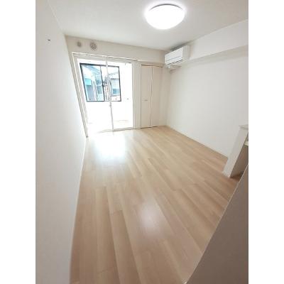 鈴蘭館 102【管理NO：1-027221901-01020】 ★家具家電は申し込み後に搬入します★ ★2026年09月上旬入居可能★の物件画像