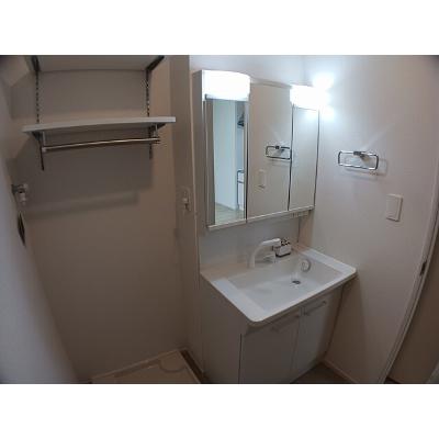プラシードヒル　Ⅹ 101【管理NO：1-028107802-01010】 ★家具家電は申し込み後に搬入します★ ★2026年10月中旬入居可能★の物件画像