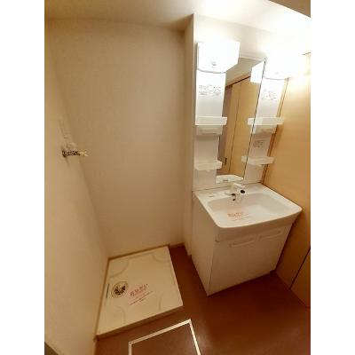 志村横丁Ⅳ 203【管理NO：1-015537202-02030】 ★家具家電は申し込み後に搬入します★の物件画像