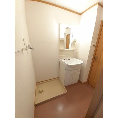 ベルセレーノ　Ｂ 101【管理NO：1-012557102-01010】 ★家具家電は申し込み後に搬入します★ ★2026年09月上旬入居可能★の物件画像