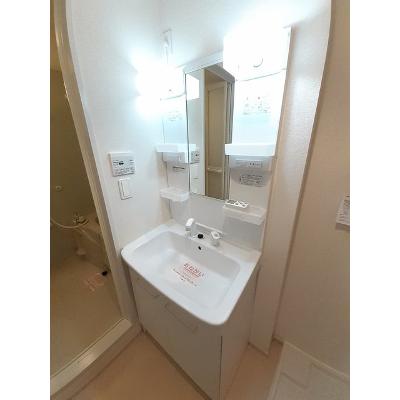 サンガーデンＥ 102【管理NO：1-020184001-01020】 ★家具家電は申し込み後に搬入します★ ★2026年09月中旬入居可能★の物件画像