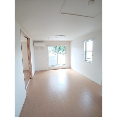 グランブリエ　Ⅰ 201【管理NO：1-017805601-02010】 ★家具家電は申し込み後に搬入します★の物件画像