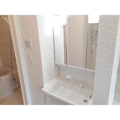 ハイグレイス 106【管理NO：1-025761201-01050】 ★家具家電は申し込み後に搬入します★ ★2026年08月下旬入居可能★の物件画像