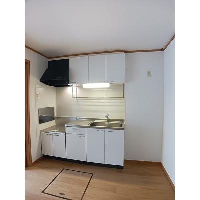 ハピィー 102【管理NO：1-014511401-01020】 ★家具家電は申し込み後に搬入します★の物件画像