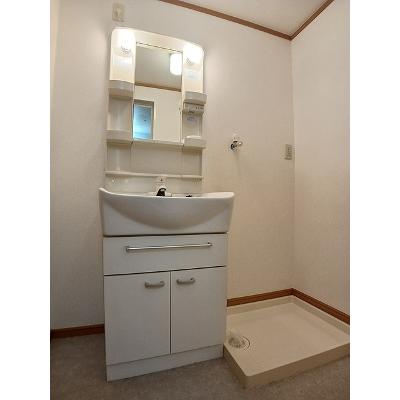ハピィー 102【管理NO：1-014511401-01020】 ★家具家電は申し込み後に搬入します★の物件画像