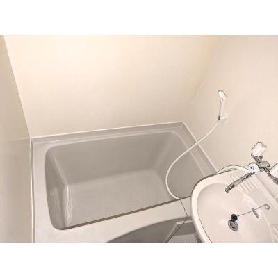 ユニオンマンスリー西立川２　102　1R・シングル☆【禁煙ルーム】人気の角部屋！バストイレ別＆デスク・チェア＆たっぷり収納2ドア冷蔵庫など生活家電のあるお部屋■選べるWi-Fi格安レンタル中！の物件画像