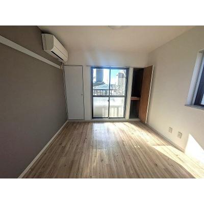 ユニオンマンスリー東伏見１　402　1K・シングル☆【禁煙ルーム】人気の角部屋♪デスク・チェア＆たっぷり収納2ドア冷蔵庫など生活家電のあるお部屋/早稲田大学東伏見キャンパスへ徒歩通学の物件画像