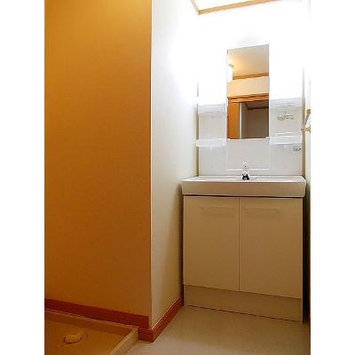 デフィ　シルフィード 203【管理NO：1-012040901-02030】 ★家具家電は申し込み後に搬入します★の物件画像