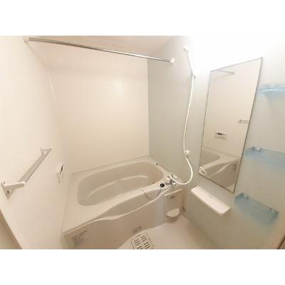 カームリー 101【管理NO：1-018026401-01010】 ★家具家電は申し込み後に搬入します★ ★2026年09月上旬入居可能★の物件画像