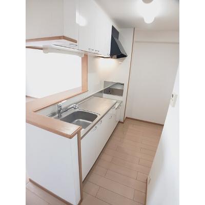 プレッサ泉中央 504【管理NO：1-014386401-05040】 ★家具家電は申し込み後に搬入します★ ★2026年11月下旬入居可能★の物件画像