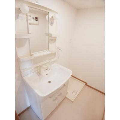 プレッサ泉中央 504【管理NO：1-014386401-05040】 ★家具家電は申し込み後に搬入します★ ★2026年11月下旬入居可能★の物件画像