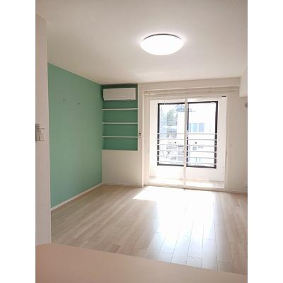 ルミエール・ナミ 203【管理NO：1-027790101-02030】 ★家具家電は申し込み後に搬入します★の物件画像
