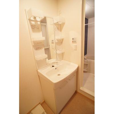 グラシオッソＢ 103【管理NO：1-016367802-01030】 ★家具家電は申し込み後に搬入します 2026年09月上旬入居可能の物件画像