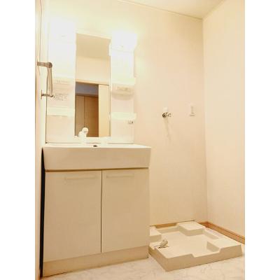 フェリークス 204【管理NO：1-015787001-02040】 ★家具家電は申し込み後に搬入します★の物件画像