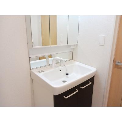 カーサ　プラシード 203【管理NO：1-023612201-02030】 ★家具家電は申し込み後に搬入します 2026年09月中旬入居可能の物件画像