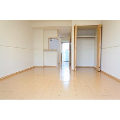 ベルナティオ 102【管理NO：1-015773701-01010】 ★家具家電は申し込み後に搬入します 2026年09月中旬入居可能の物件画像