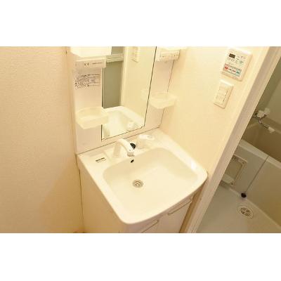 ベルナティオ 102【管理NO：1-015773701-01010】 ★家具家電は申し込み後に搬入します 2026年09月中旬入居可能の物件画像