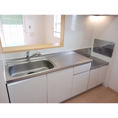 プロムナード参番館 203【管理NO：1-015483103-02030】 ★家具家電は申し込み後に搬入します★ ★2026年09月上旬入居可能★の物件画像