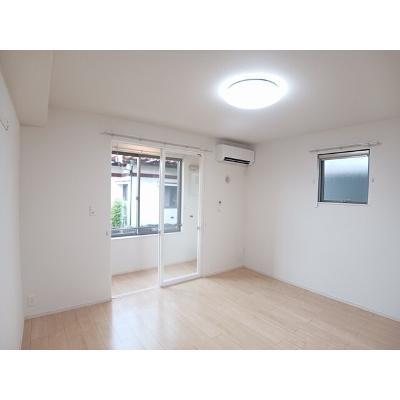 ラ　コリーヌ 103【管理NO：1-023409901-01030】 ★家具家電は申し込み後に搬入します★の物件画像