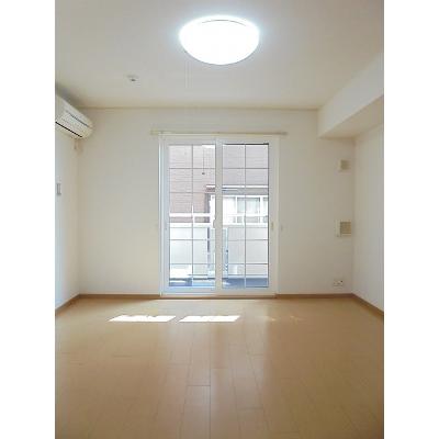 ボニート 101【管理NO：1-015007101-01010】 ★家具家電は申し込み後に搬入します★ ★2026年08月下旬入居可能★の物件画像