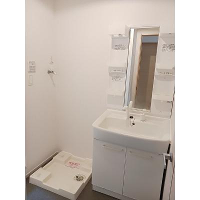 グレイスフルあらい 101【管理NO：1-018628801-01010】 ★家具家電は申し込み後に搬入します★ ★2026年09月中旬入居可能★の物件画像