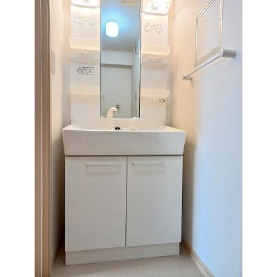 向日葵　Ⅱ 202【管理NO：1-016207701-02020】 ★家具家電は申し込み後に搬入します★の物件画像