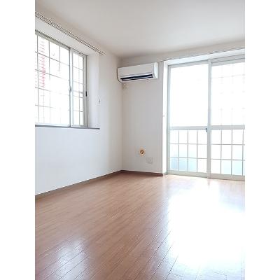 グランディ－ル　Ｈ 103【管理NO：1-010214001-01030】 ★家具家電は申し込み後に搬入します★の物件画像