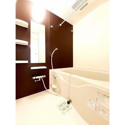 幸風 101【管理NO：1-021602401-01010】 ★家具家電は申し込み後に搬入します★ ★2026年08月下旬入居可能★の物件画像