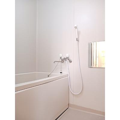 スペースプラザ未来 201【管理NO：1-004836601-02010】 ★家具家電は申し込み後に搬入します★の物件画像