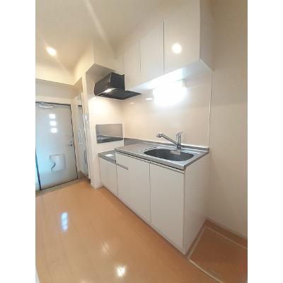 リバーサイド２ 101【管理NO：1-019441701-01010】 ★家具家電は申し込み後に搬入します★の物件画像