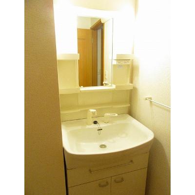 アルブルボア 103【管理NO：1-014556101-01030】 ★家具家電は申し込み後に搬入します★の物件画像