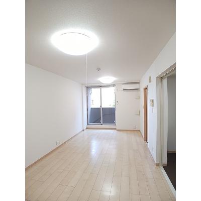 エレガントヴィエⅠ 103【管理NO：1-016862301-01030】 ★家具家電は申し込み後に搬入します★の物件画像
