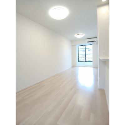ドウェル　ナルシサス 104【管理NO：1-028096201-01040】 ★家具家電は申し込み後に搬入します★の物件画像